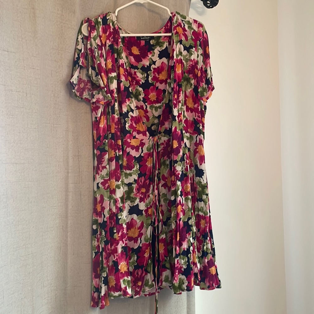 Lulus split sleeve wrap dress